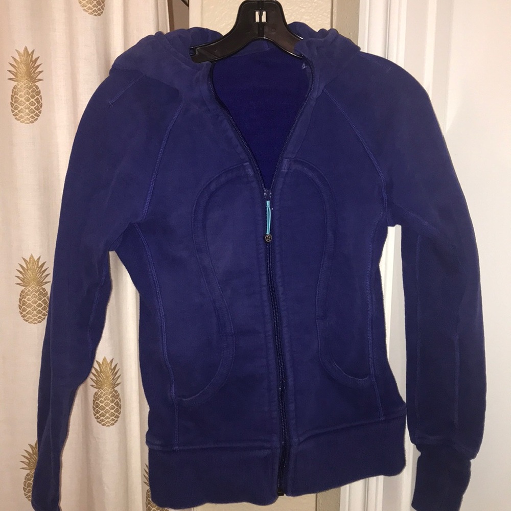 Lululemon scuba hoodie size 6 great condition